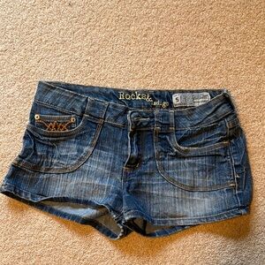 Rocks Indigo Women's Dark Blue Jean Shorts size 5